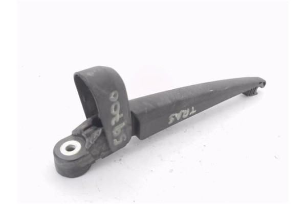 Recambio de brazo limpiaparabrisas trasero para toyota avensis cross sport (t27) 2.2 premium referencia OEM IAM 8524105100  