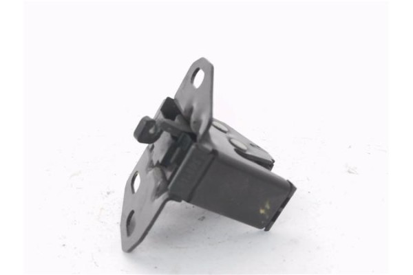 Recambio de cerradura puerta trasero derecha para renault master iii combi 2.3 l2h2 3,5t referencia OEM IAM 905920002R 905920925