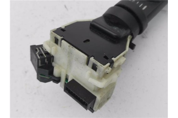 Recambio de mando limpiaparabrisas para nissan murano (z50) 3.5 básico referencia OEM IAM 25260CA000  