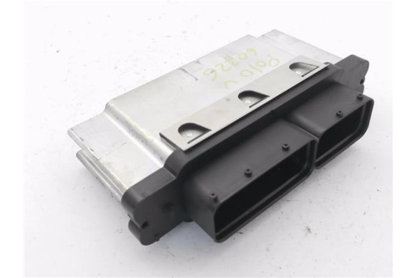 Recambio de centralita para volkswagen polo v (6r1) 1.0 referencia OEM IAM 04C907309J 0261S09676 