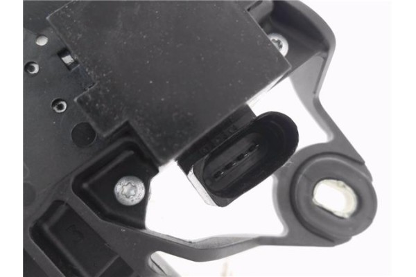 Recambio de motor limpiaparabrisas trasero para volkswagen polo v (6r1) 1.0 referencia OEM IAM 390201216 5K6955711 
