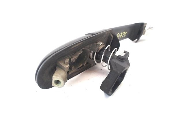 Recambio de manilla ext. puerta delantero derecha para mercedes-benz vito / mixto furgón (w639) 109 cdi referencia OEM IAM A0007