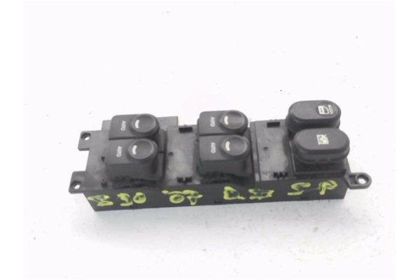 Recambio de mando elevalunas delantero izquierdo para hyundai i30 (fd) 1.4 classic referencia OEM IAM 935702L010  