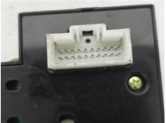 Recambio de mando elevalunas delantero izquierdo para hyundai i30 (fd) 1.4 classic referencia OEM IAM 935702L010  