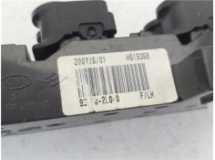 Recambio de mando elevalunas delantero izquierdo para hyundai i30 (fd) 1.4 classic referencia OEM IAM 935702L010  