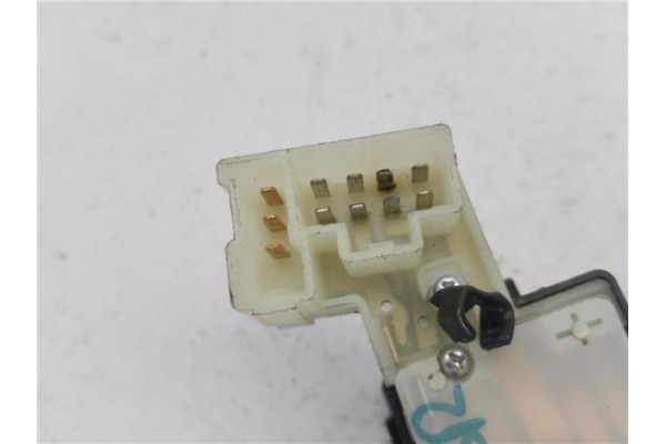 Recambio de mando intermitencia para nissan cabstar e cabina simple referencia OEM IAM 25567MB40A  
