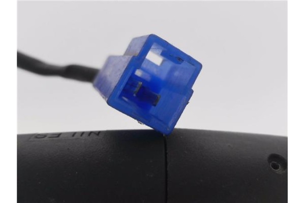 Recambio de mando intermitencia para nissan cabstar e cabina simple referencia OEM IAM 25567MB40A  