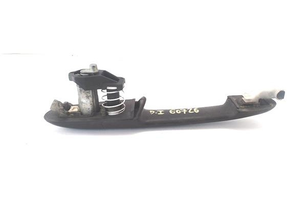 Recambio de maneta exterior delantero izquierda para mercedes-benz vito / mixto furgón (w639) 109 cdi referencia OEM IAM A000760