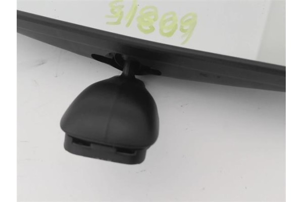 Recambio de retrovisor interior para hyundai i30 (fd) 1.6 comfort referencia OEM IAM E13010082  