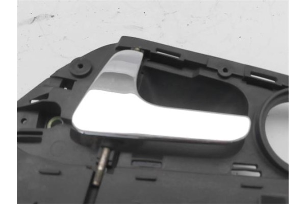 Recambio de manilla int. puerta delantero izquierda para seat cordoba berlina (6k2) 1.4 referencia OEM IAM 6k0837113  