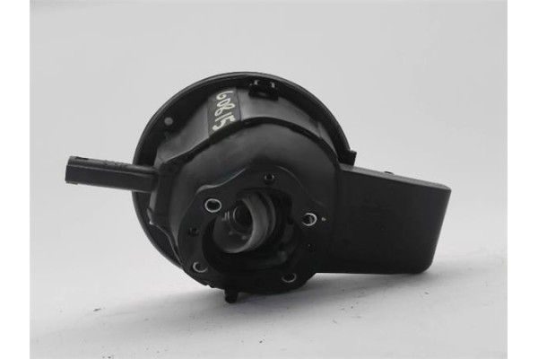 Recambio de tapa exterior combustible para hyundai i30 (fd) 1.6 comfort referencia OEM IAM 695132L000  