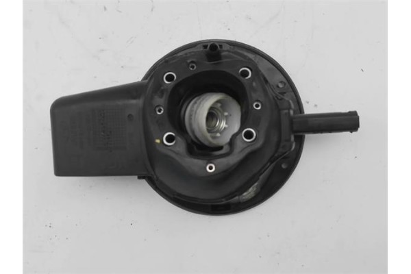 Recambio de tapa exterior combustible para hyundai i30 (fd) 1.6 comfort referencia OEM IAM 695132L000  