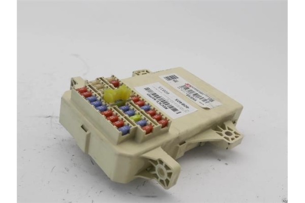 Recambio de caja fusibles/rele para hyundai i30 (fd) 1.6 comfort referencia OEM IAM 919501H51010 919502H500 