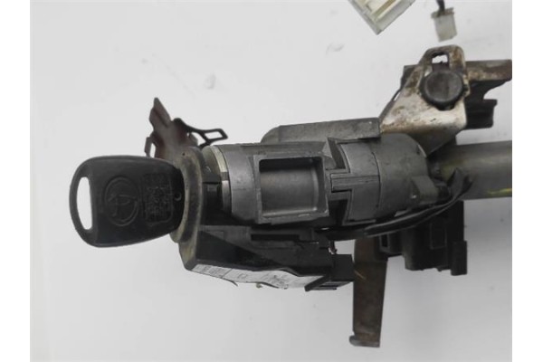Recambio de columna direccion para toyota corolla (e12) 1.6 vvt-i referencia OEM IAM 4520002180 PT22BD0007P 