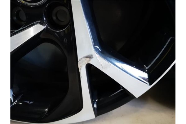 Recambio de juego llantas para toyota c-hr (x10) 2.0 hibrido referencia OEM IAM 42611F4040  
