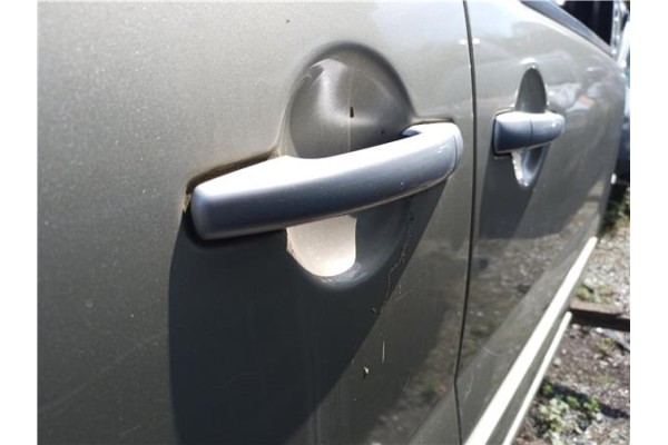 Recambio de maneta exterior puerta corredera derecha para fiat scudo 2.0 d multijet referencia OEM IAM   