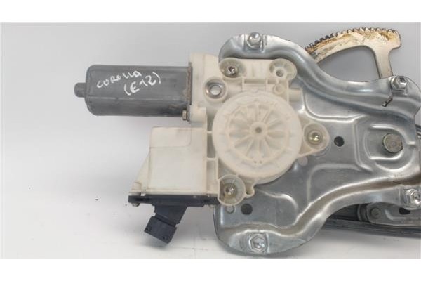 Recambio de mecanismo elevalunas delantero derecho para toyota corolla (e12) referencia OEM IAM 106089  