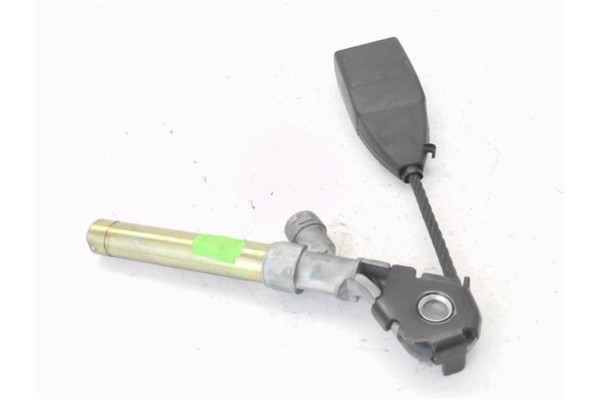 Recambio de anclaje cinturon delantero derecho para renault clio ii fase i (b/cb0) 1.4 alize referencia OEM IAM 5505872 5505872A