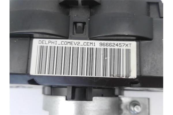 Recambio de mando intermitencia para peugeot partner tepee 1.6 premium referencia OEM IAM 96662457xt  