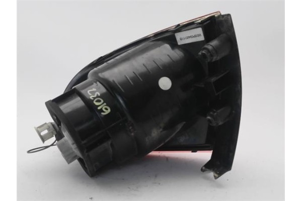 Recambio de piloto trasero derecho para seat altea (5p1) 2.0 tdi 16v referencia OEM IAM W05P0945111B  