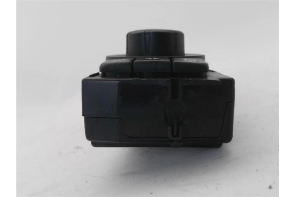 Recambio de mandos climatizador para bmw serie 3 berlina (e90) 3.0 330d referencia OEM IAM 6411911713601  