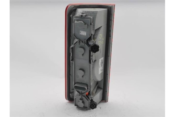 Recambio de piloto trasero derecho para ford tourneo connect (tc7) 1.8 kombi trend corta (2009) referencia OEM IAM 9T1613404AD  