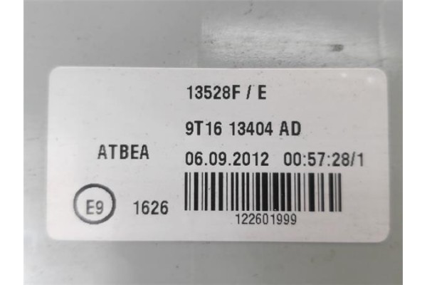 Recambio de piloto trasero derecho para ford tourneo connect (tc7) 1.8 kombi trend corta (2009) referencia OEM IAM 9T1613404AD  