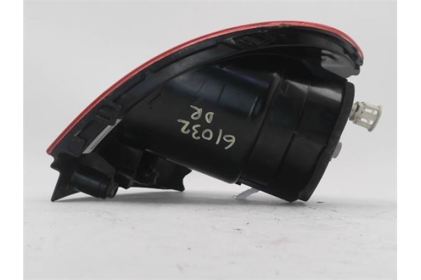 Recambio de piloto trasero izquierdo para seat altea (5p1) 2.0 tdi 16v referencia OEM IAM 5P0945111B  
