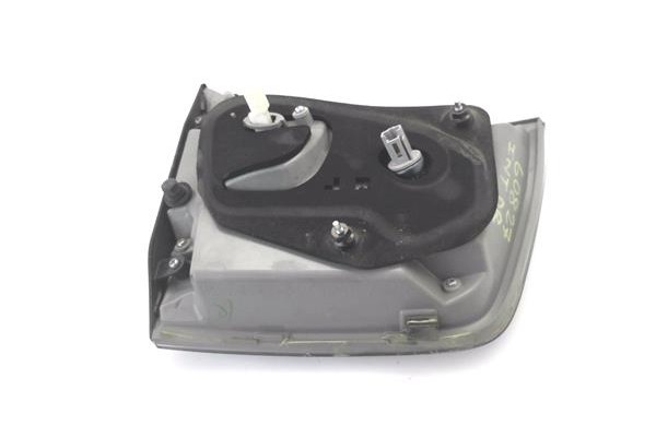 Recambio de piloto porton trasero derecho para lexus rx (mcu_) 400h referencia OEM IAM 8158148060 8158148061 