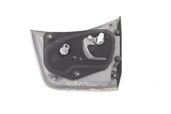 Recambio de piloto porton trasero izquierdo para lexus rx (mcu_) 400h referencia OEM IAM 8159148060 8159148061 