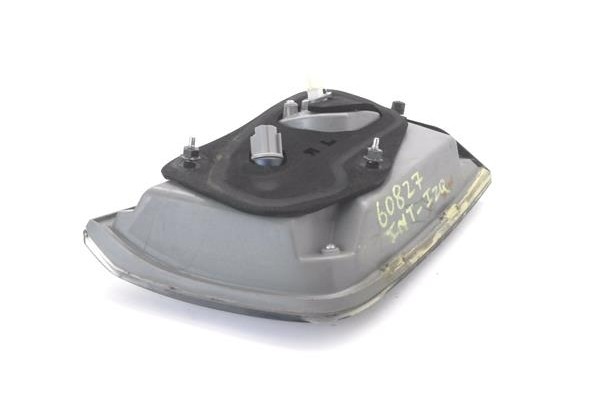 Recambio de piloto porton trasero izquierdo para lexus rx (mcu_) 400h referencia OEM IAM 8159148060 8159148061 