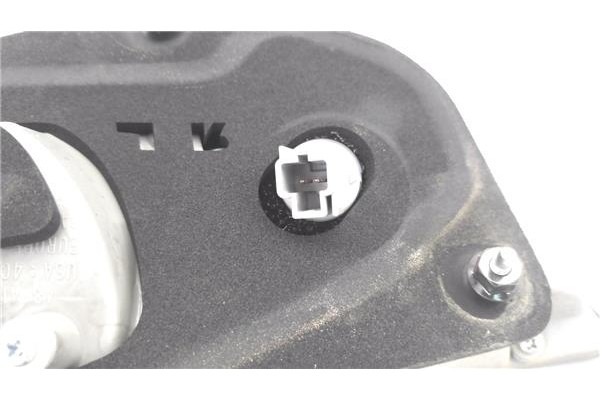 Recambio de piloto porton trasero izquierdo para lexus rx (mcu_) 400h referencia OEM IAM 8159148060 8159148061 