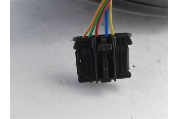 Recambio de piloto trasero derecho para citroen c4 grand picasso/spacetourer 2.0 exclusive referencia OEM IAM 9676120680  