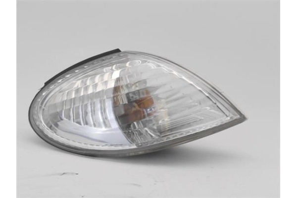 Recambio de intermitente delantero dcho para nissan almera (n16/e) 2.2 di referencia OEM IAM 26130BM415  