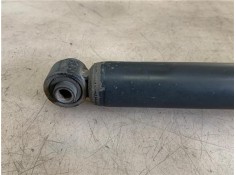 Recambio de amortiguador trasero derecho para kia rio (ub) 1.2 basic referencia OEM IAM 553001W001  