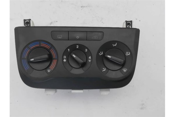 Recambio de mandos calefaccion / a.a. para fiat punto / grande punto (199) 1.3 d multijet referencia OEM IAM 5G1140100  
