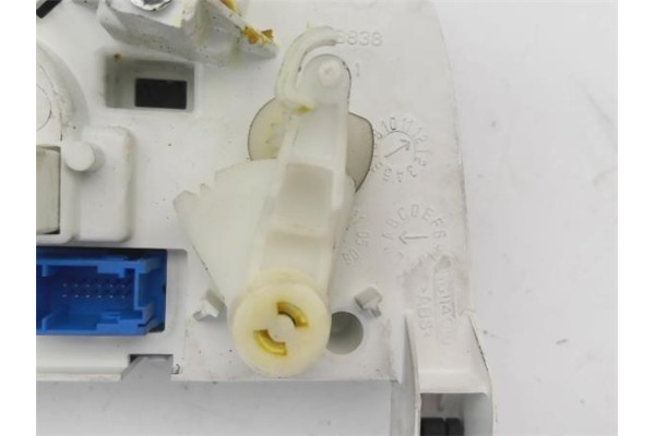 Recambio de mandos calefaccion / a.a. para fiat punto / grande punto (199) 1.3 d multijet referencia OEM IAM 5G1140100  