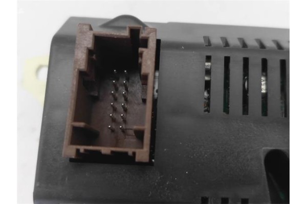 Recambio de reloj horario para citroen c3 1.4 16v referencia OEM IAM 96654368XT  