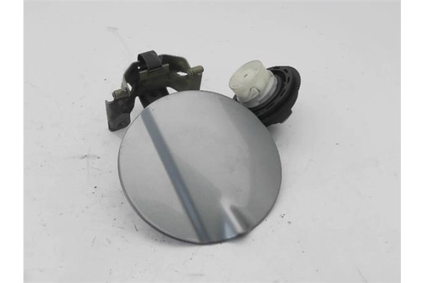 Recambio de tapa exterior combustible para chrysler sebring berlina 2.0 crd limited referencia OEM IAM 05008733AB  
