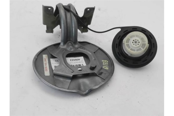 Recambio de tapa exterior combustible para chrysler sebring berlina 2.0 crd limited referencia OEM IAM 05008733AB  