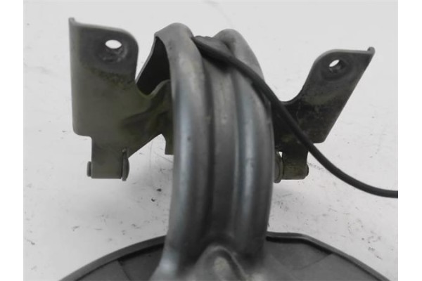 Recambio de tapa exterior combustible para chrysler sebring berlina 2.0 crd limited referencia OEM IAM 05008733AB  