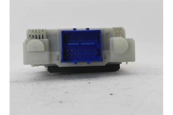 Recambio de caja fusibles/rele para ford galaxy (ca1) 2.0 tdci referencia OEM IAM 6G929F836JD  