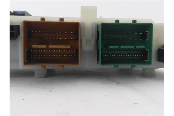 Recambio de caja fusibles/rele para ford galaxy (ca1) 2.0 tdci referencia OEM IAM 6G929F836JD  