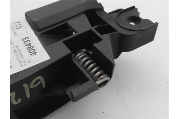 Recambio de manilla int. puerta delantero izquierda para ford galaxy (ca1) 2.0 tdci referencia OEM IAM 6M21U22601  