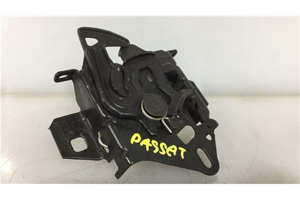 Recambio de cerradura capo para volkswagen passat berlina (3b2) 1.6 básico referencia OEM IAM 3B0823509M 3B0823509N 