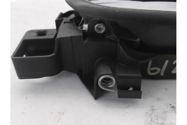 Recambio de manilla int. puerta delantero izquierda para ford galaxy (ca1) 2.0 tdci referencia OEM IAM 6M21U22601  
