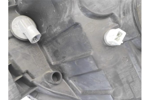 Recambio de faro delantero dcho para renault kangoo i (f/kc0) 1.5 dci (kc07) referencia OEM IAM 260101934R  