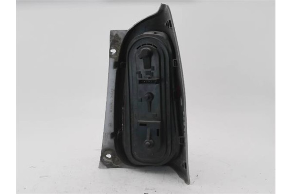 Recambio de piloto trasero izquierdo para smart city coupe 0.6 referencia OEM IAM 253041L  