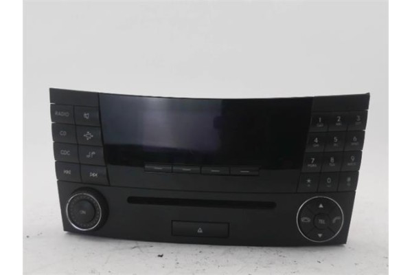 Recambio de radio / cd para mercedes-benz clase e (bm 211) berlina 3.0 e 280 cdi (211.020) referencia OEM IAM A2118702889  