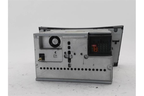 Recambio de radio / cd para mercedes-benz clase e (bm 211) berlina 3.0 e 280 cdi (211.020) referencia OEM IAM A2118702889  
